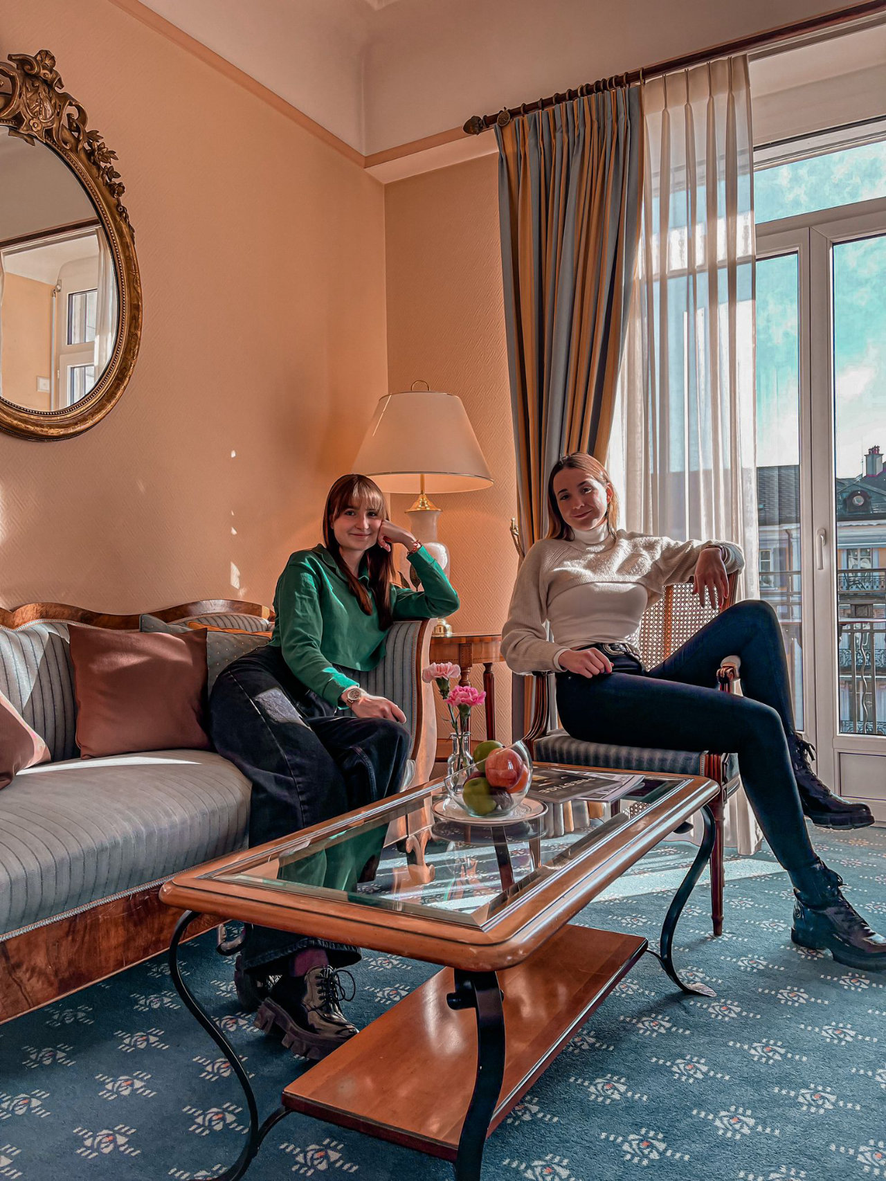 Emma et Margot WHC-02